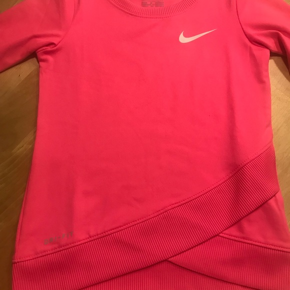 Nike long sleeve shirt - Picture 2 of 3